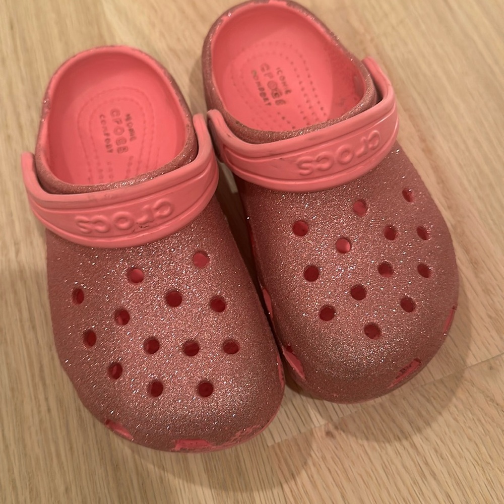 Pink glitter crocs - used